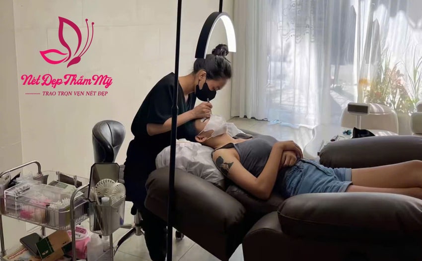 các mẫu nối mi