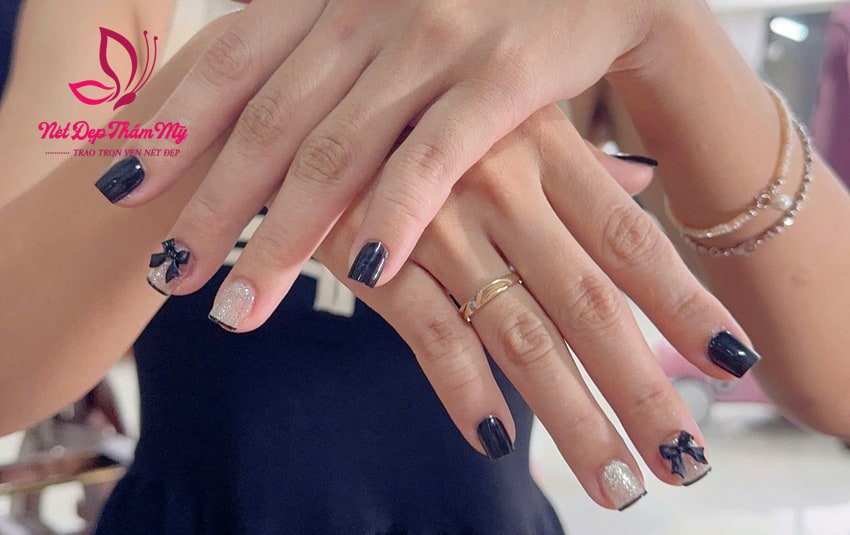 làm nail