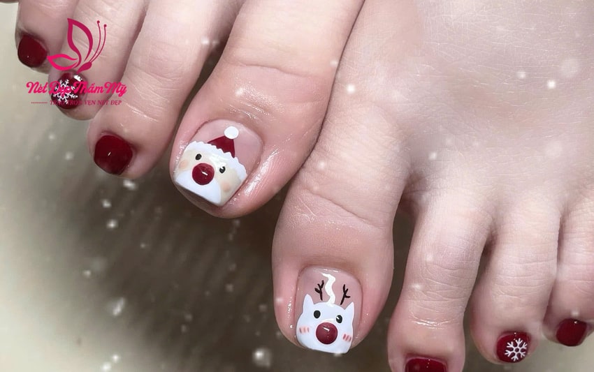 nail chân