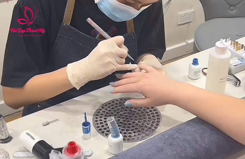 dịch vụ làm nail quận 12