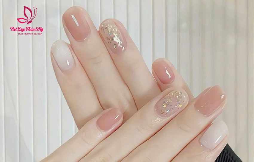 làm nail tận nơi quận 6