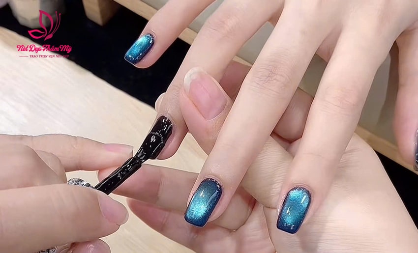 mắt mèo xanh galaxy