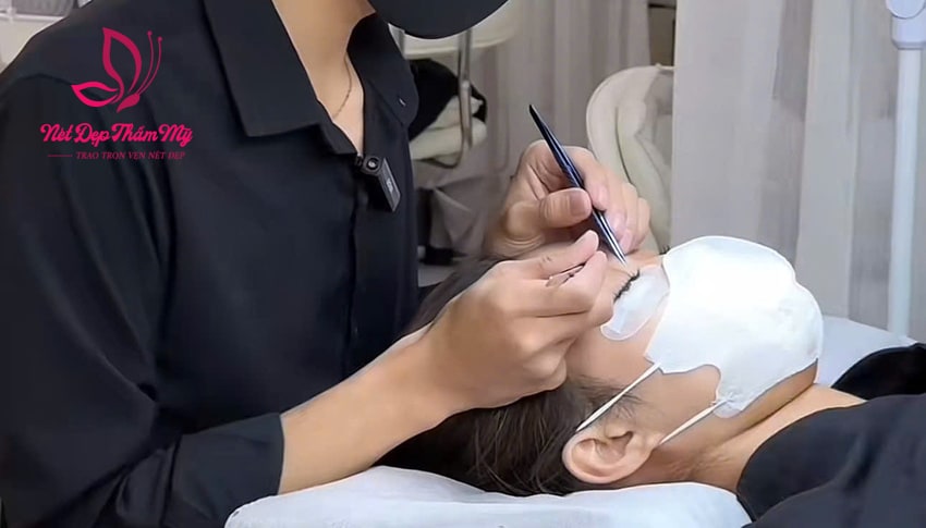 nối mi tại nhà quận phú nhuận